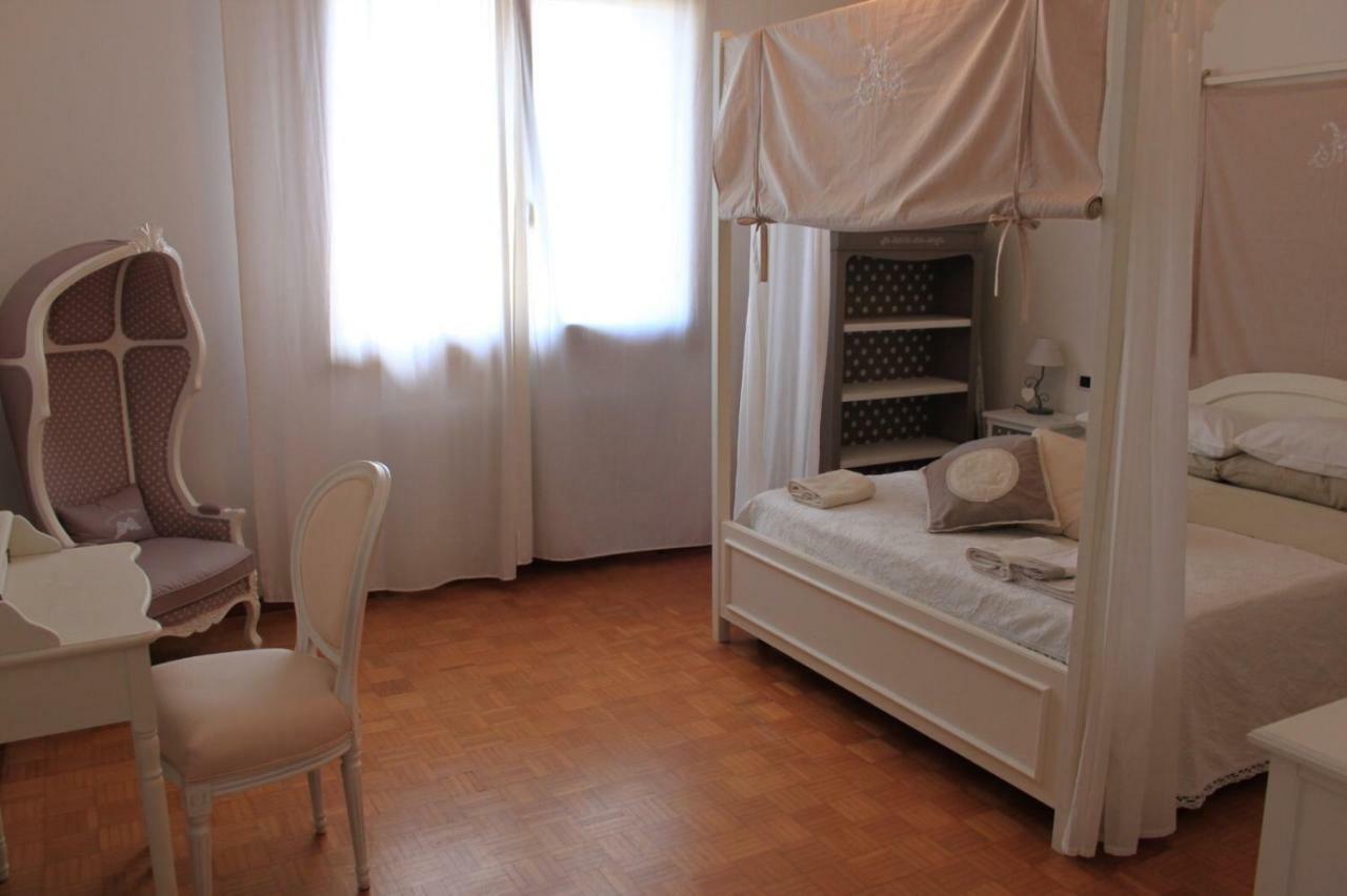 Casa Vacanza Pina San Trovaso Eksteriør billede