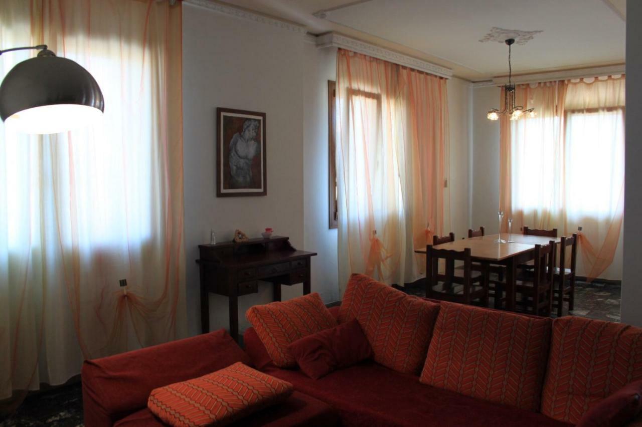 Casa Vacanza Pina San Trovaso Eksteriør billede
